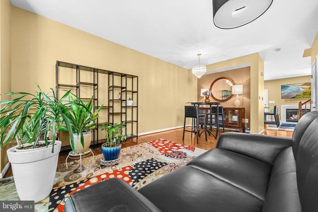 1203 ELLIS AVE, Fredericksburg, VA 22401