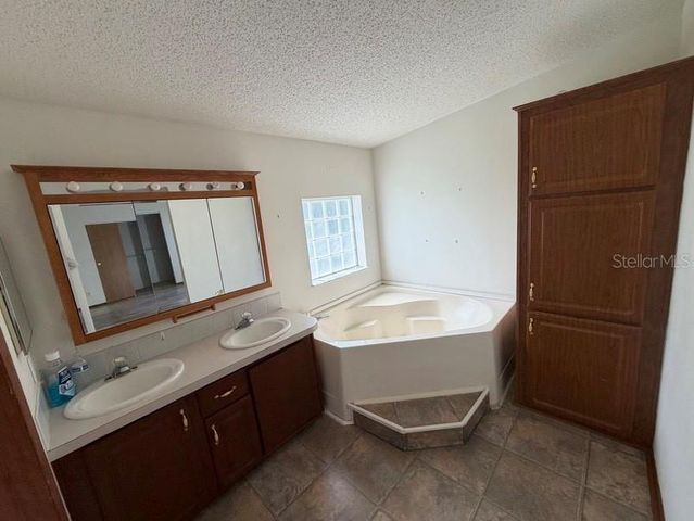 8003 GARDNER ROAD, Tampa, FL 33625
