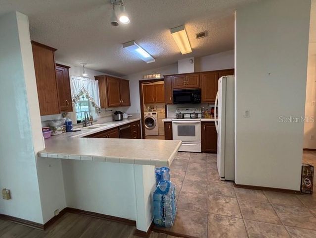 8003 GARDNER ROAD, Tampa, FL 33625