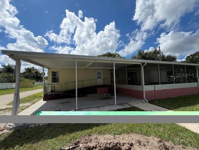 8003 GARDNER ROAD, Tampa, FL 33625