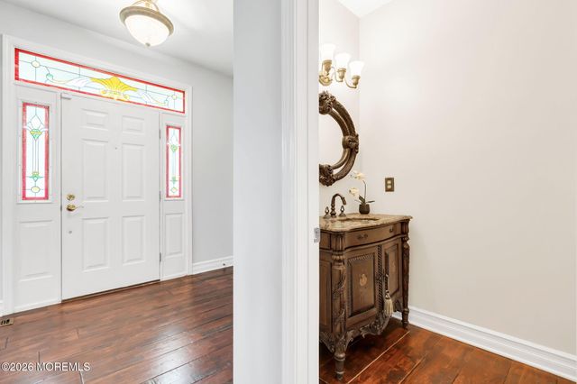 364 Nighthawk Lane, Jackson, NJ 08527