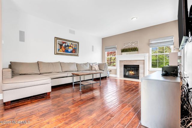 364 Nighthawk Lane, Jackson, NJ 08527