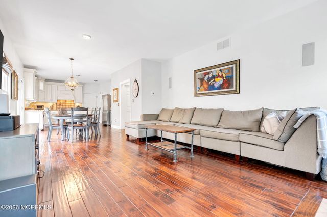 364 Nighthawk Lane, Jackson, NJ 08527