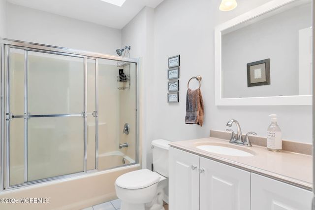 364 Nighthawk Lane, Jackson, NJ 08527