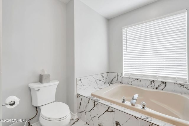 364 Nighthawk Lane, Jackson, NJ 08527