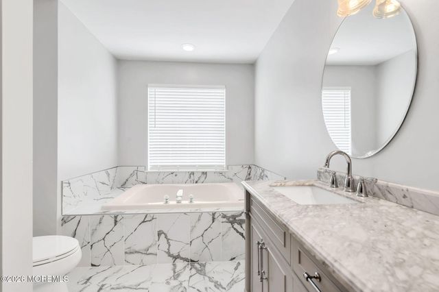 364 Nighthawk Lane, Jackson, NJ 08527