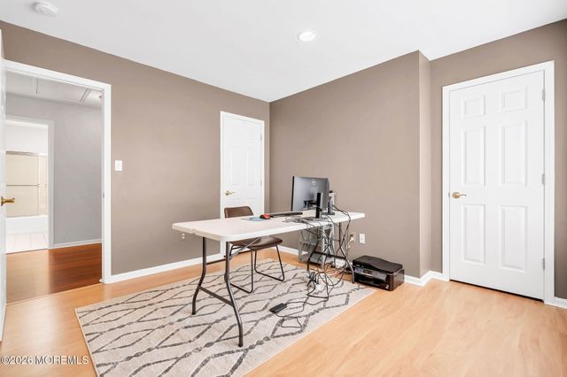 364 Nighthawk Lane, Jackson, NJ 08527