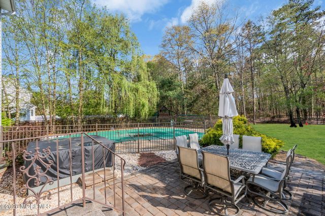 364 Nighthawk Lane, Jackson, NJ 08527