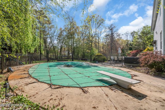 364 Nighthawk Lane, Jackson, NJ 08527