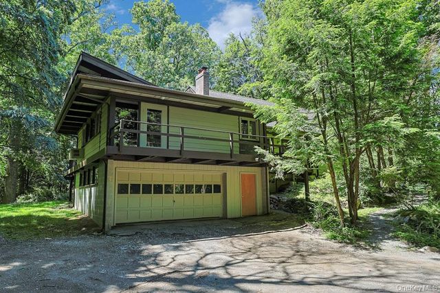 81 Montrose Station Road, Montrose, NY 10548