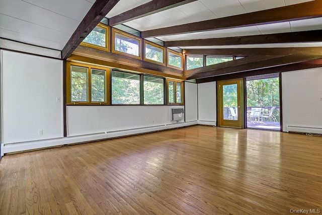 81 Montrose Station Road, Montrose, NY 10548