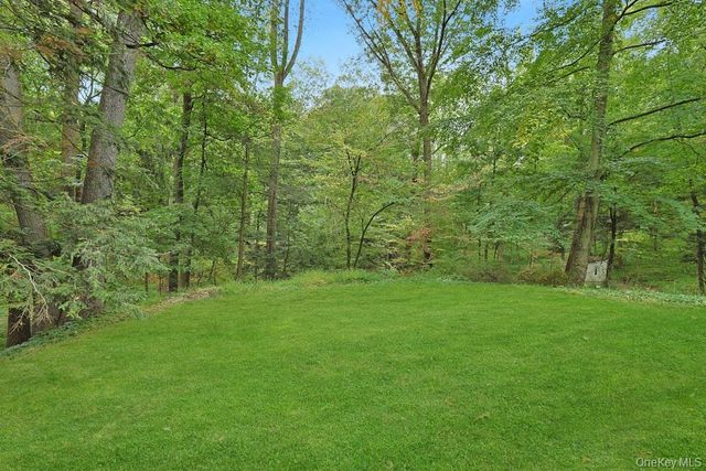 81 Montrose Station Road, Montrose, NY 10548