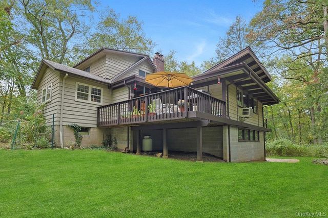 81 Montrose Station Road, Montrose, NY 10548