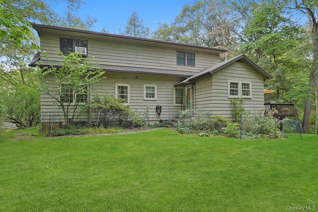 81 Montrose Station Road, Montrose, NY 10548