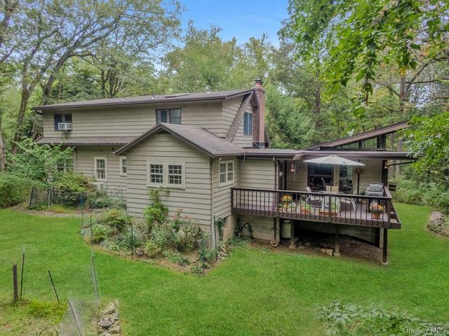 81 Montrose Station Road, Montrose, NY 10548