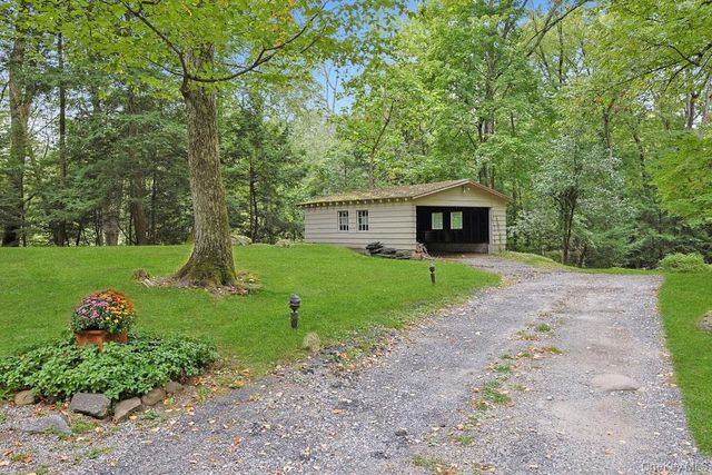 81 Montrose Station Road, Montrose, NY 10548