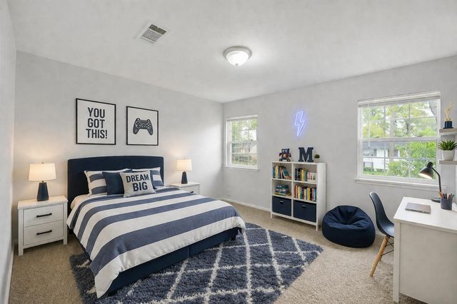 7611 Theisswood Road, Spring, TX 77379