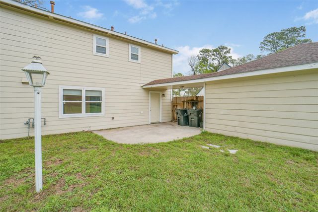 7611 Theisswood Road, Spring, TX 77379
