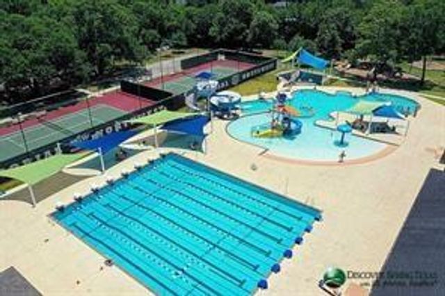 7611 Theisswood Road, Spring, TX 77379