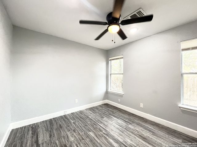 7569 WINDSOR OAKS, San Antonio, TX 78239