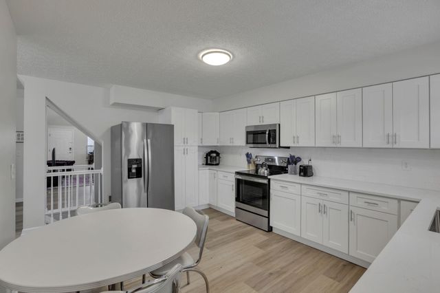 4976 Conifer Drive, Westerville, OH 43081