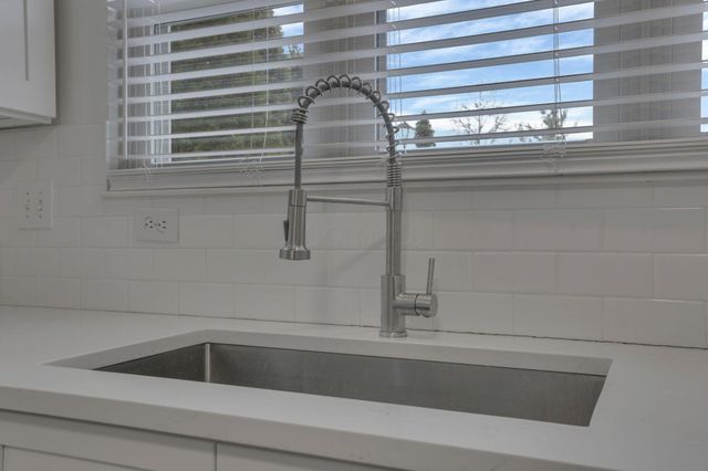 4976 Conifer Drive, Westerville, OH 43081