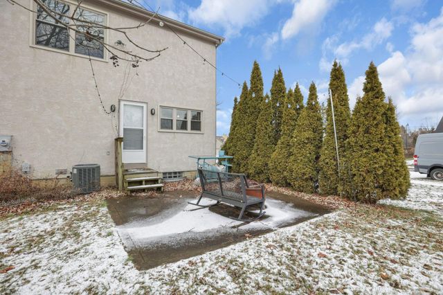 4976 Conifer Drive, Westerville, OH 43081