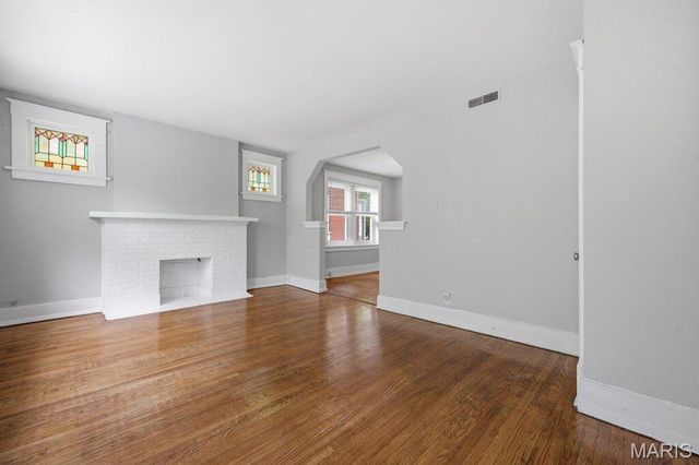 7727 Arthur Avenue, Richmond Heights, MO 63117
