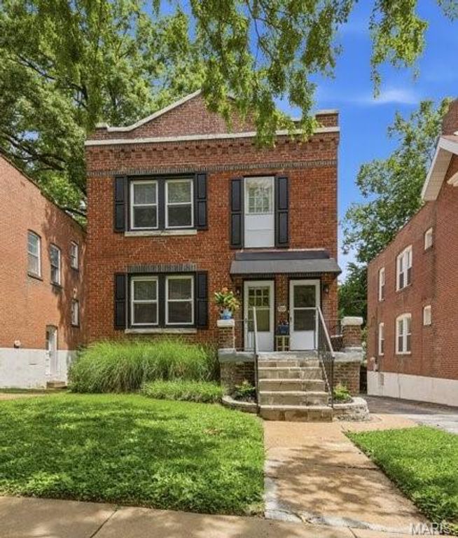 7727 Arthur Avenue, Richmond Heights, MO 63117