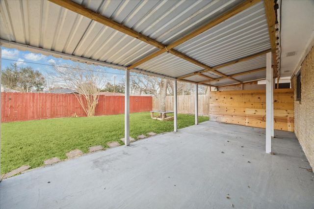 15426 W Ritter Circle, Houston, TX 77071