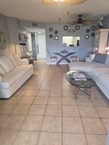 3593 Birdie 103, Greenacres, FL 33467
