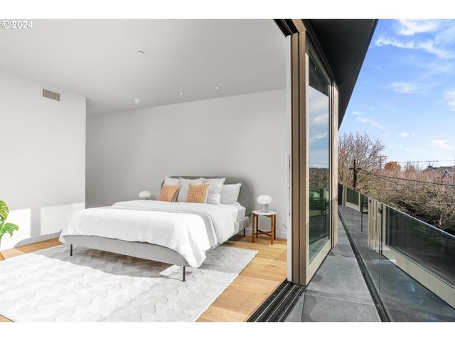 2797 Nw Thurman, Portland, OR 97210