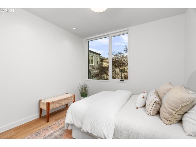 2797 Nw Thurman, Portland, OR 97210