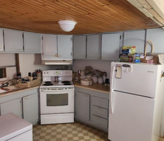 22 Blue Jay Court, Keene, NH 03431