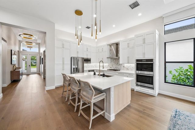 9812 Spruce Woods Drive, Boynton Beach, FL 33473
