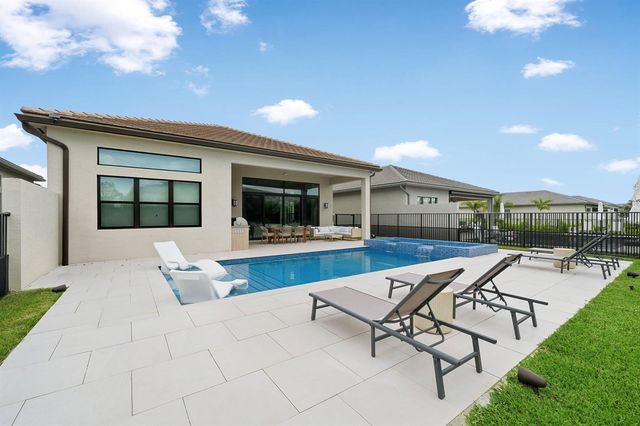 9812 Spruce Woods Drive, Boynton Beach, FL 33473