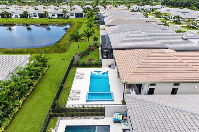 9812 Spruce Woods Drive, Boynton Beach, FL 33473