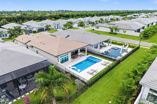 9812 Spruce Woods Drive, Boynton Beach, FL 33473
