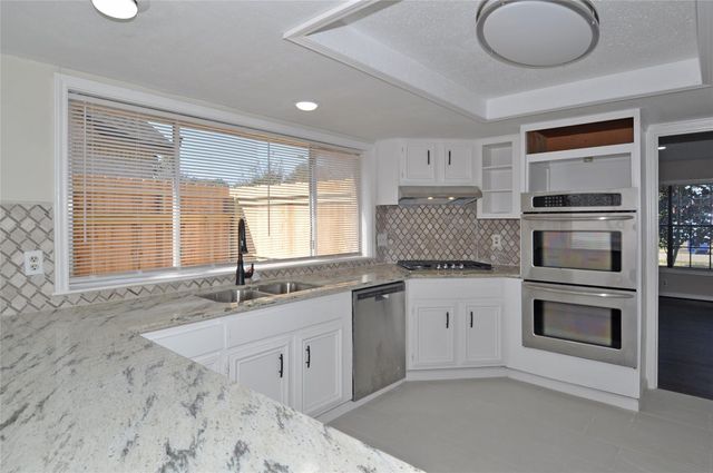 18638 Sweetjasmine Lane, Spring, TX 77379