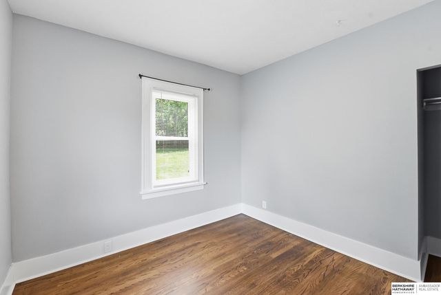 4903 Bedford Avenue, Omaha, NE 68104