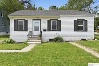 4903 Bedford Avenue, Omaha, NE 68104