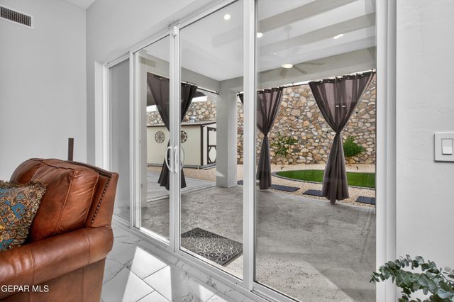 7287 Bobcat Hollow Drive, El Paso, TX 79911