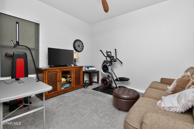 7287 Bobcat Hollow Drive, El Paso, TX 79911