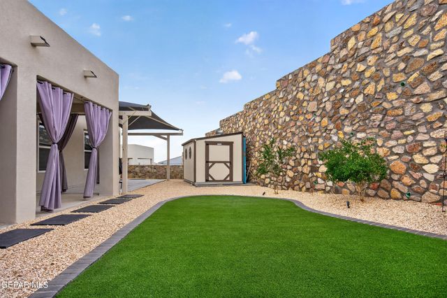 7287 Bobcat Hollow Drive, El Paso, TX 79911