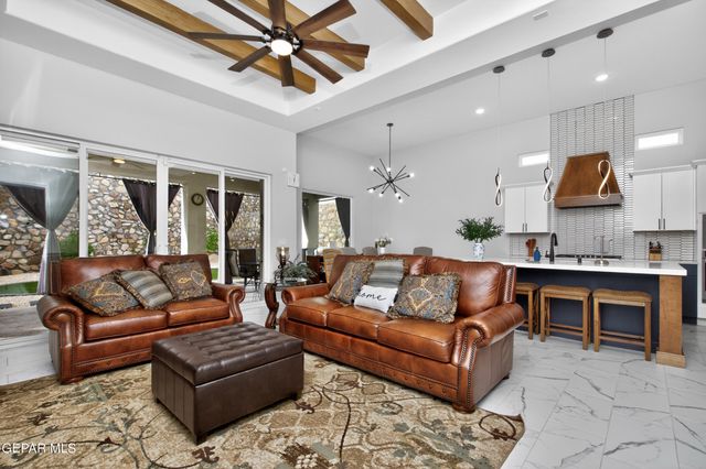7287 Bobcat Hollow Drive, El Paso, TX 79911
