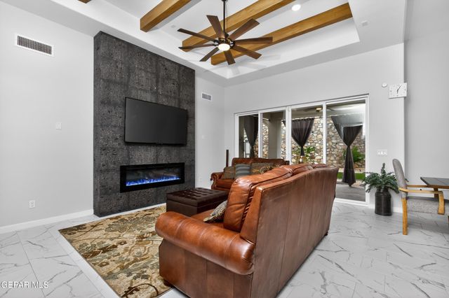 7287 Bobcat Hollow Drive, El Paso, TX 79911