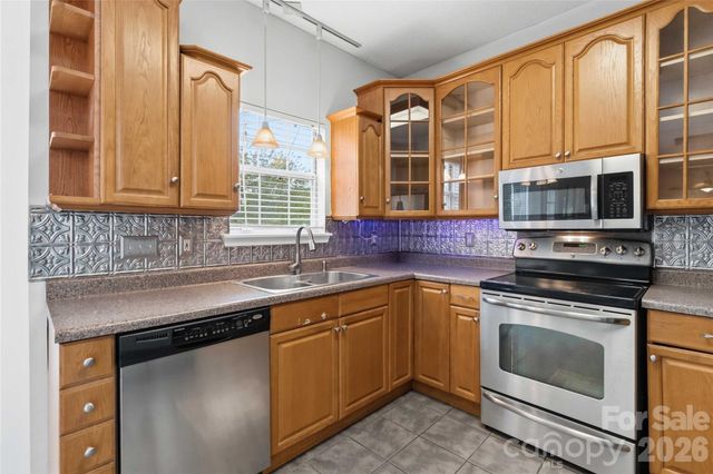 3028 Pennridge Place, Matthews, NC 28105