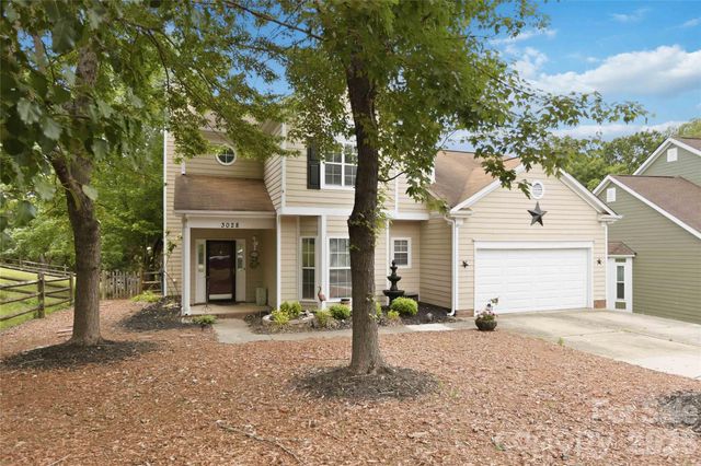 3028 Pennridge Place, Matthews, NC 28105