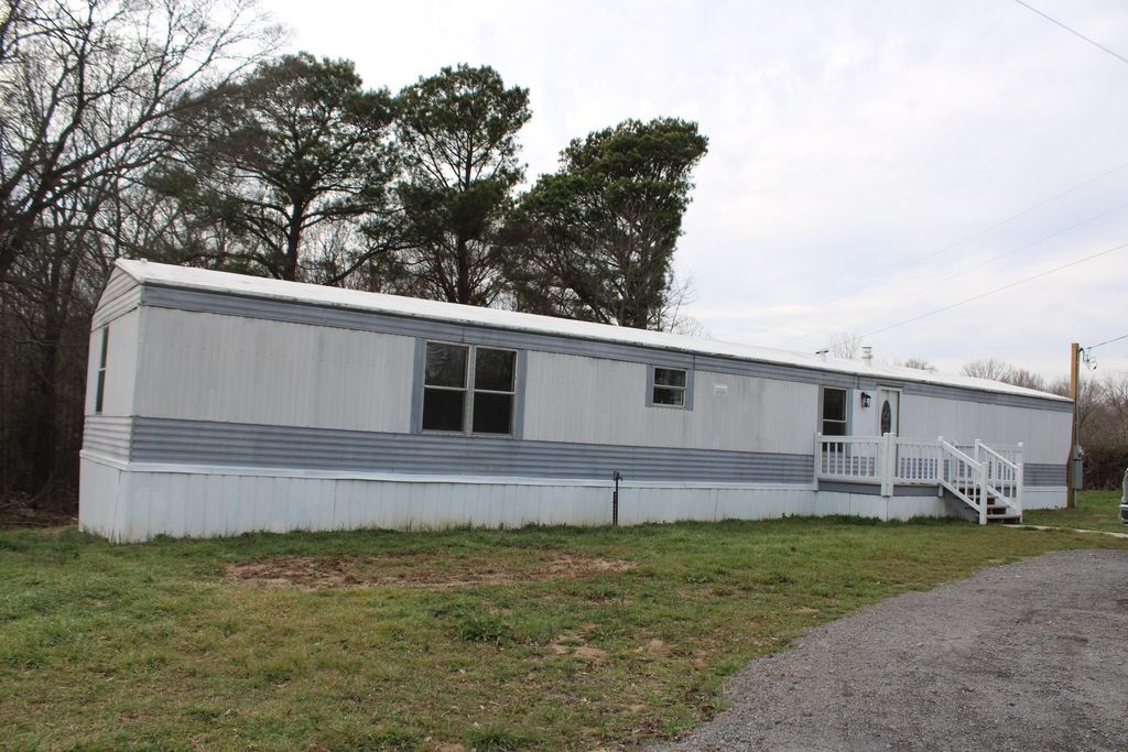 1535 SAND FORD RD, Henning, TN 38041