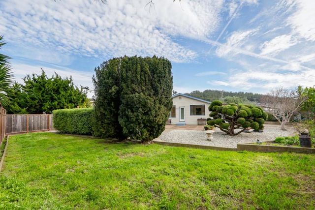 1367 Hermosa Avenue, Pacifica, CA 94044